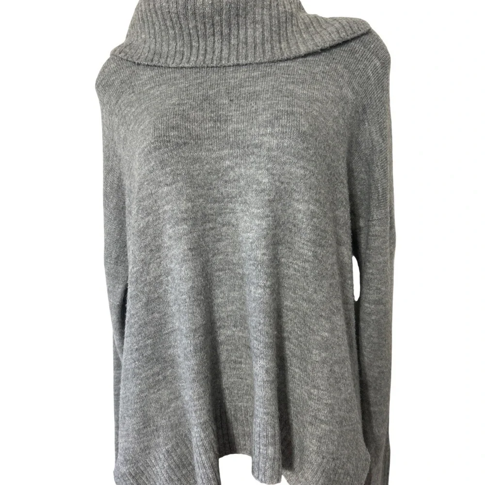 Banana Republic Womens Medium Grey Cowl Neck Oversized Knit Sweater 18A08052-W-4